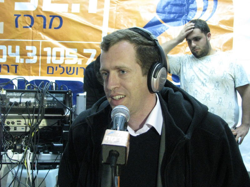 צפו בתמונות ראשונות: רבבות במירון