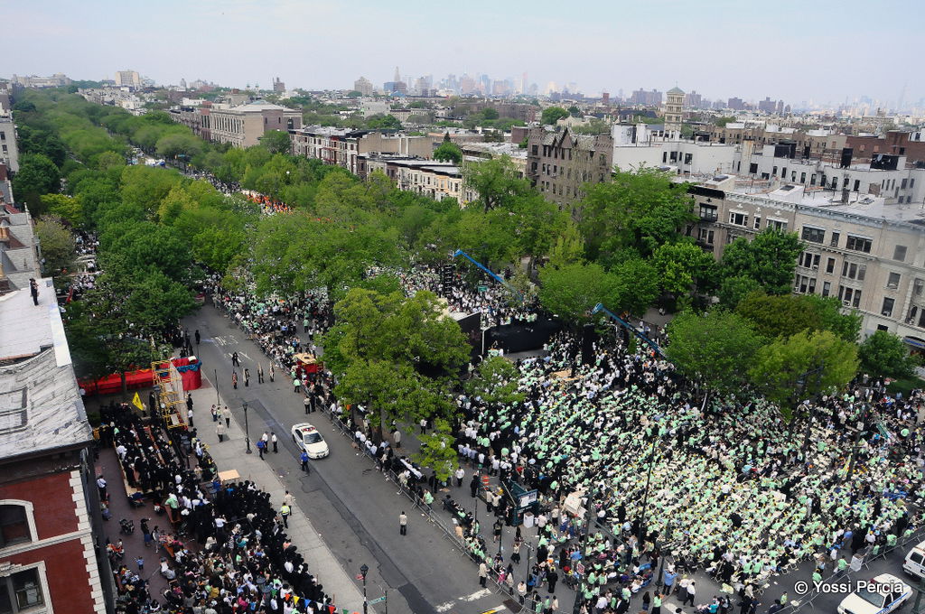 ההופעה החסידית הגדולה ביותר בהיסטוריה: וידאו, תמונות