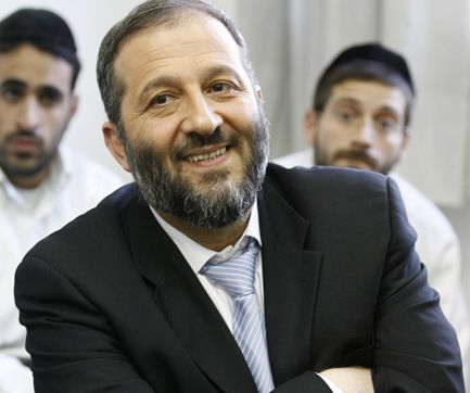 אריה דרעי: "אם לא נתעורר בזמן, לפיד יהיה קטן עלינו"