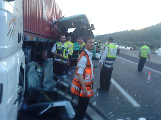 מתנדב זק"א: "המקום היה נראה ממש כמו שדה קרב"