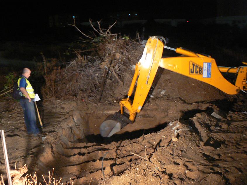 4:10: חרדים עשו תרגיל לשוטרים; הגיעו למתחם
