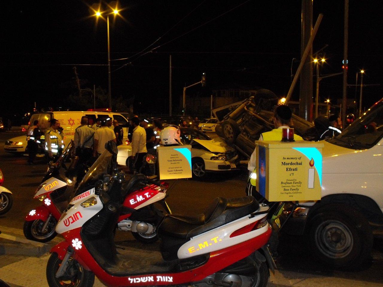 ערבים ברחו מהמשטרה ופצעו משפחה דתית