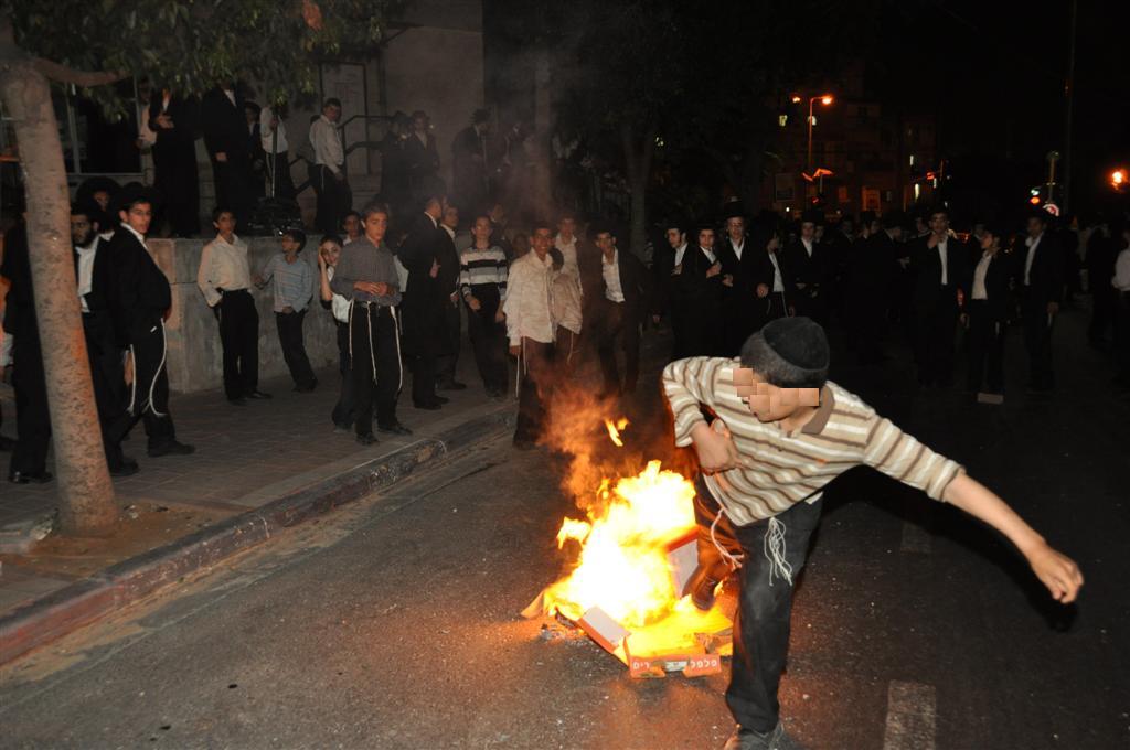 אתמול בבני-ברק: הפגנות והפרות-סדר