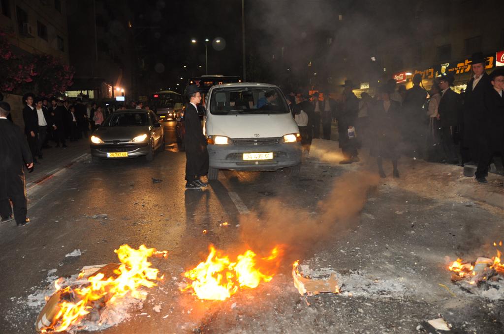 אתמול בבני-ברק: הפגנות והפרות-סדר