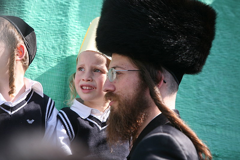 תיעוד מרהיב: חתונת נכדת כ"ק האדמו"ר מגור שליט"א