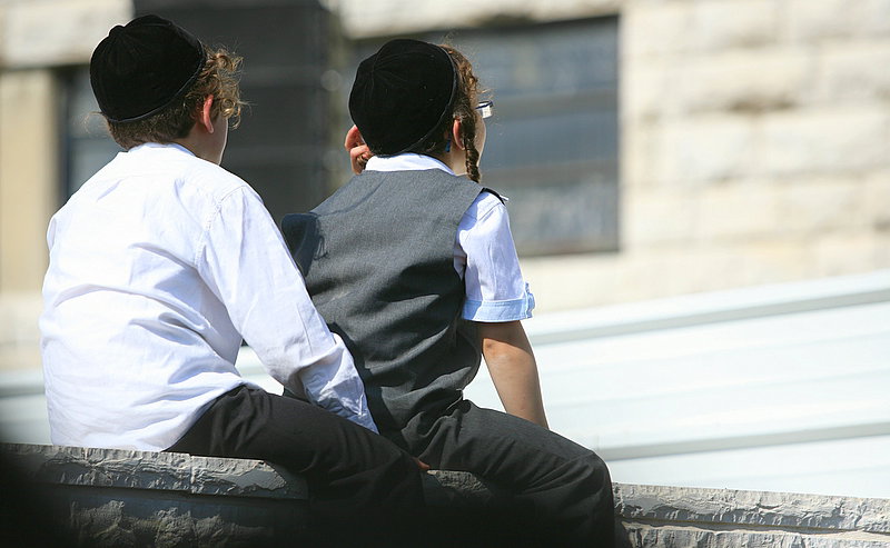 תיעוד מרהיב: חתונת נכדת כ"ק האדמו"ר מגור שליט"א