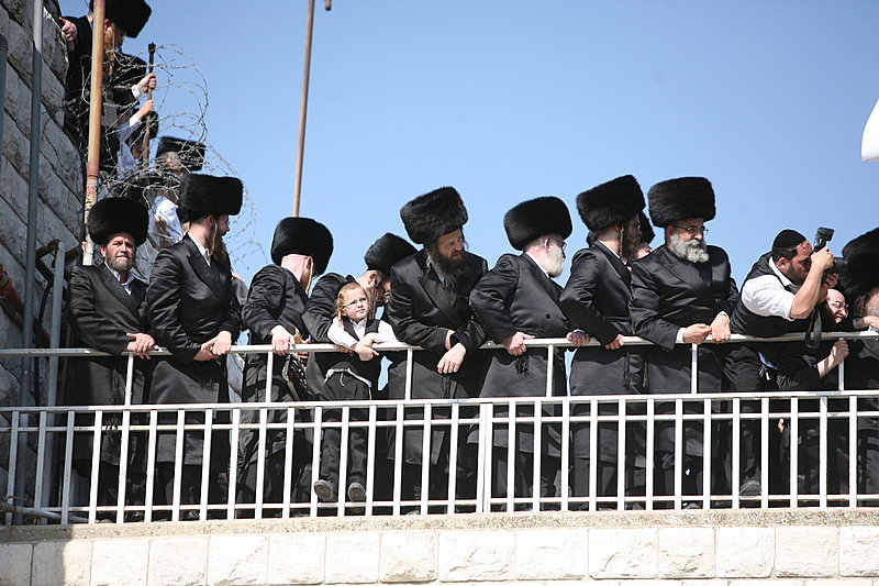 תיעוד מרהיב: חתונת נכדת כ"ק האדמו"ר מגור שליט"א
