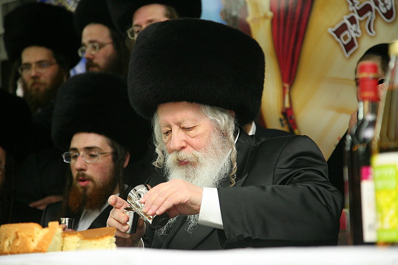 תיעוד מרהיב: חתונת נכדת כ"ק האדמו"ר מגור שליט"א