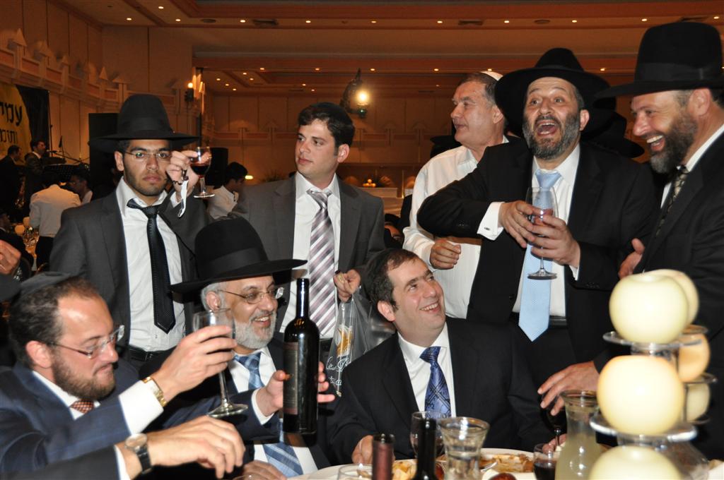 שמחת דרעי: כולם היו שם. תיעוד ענק