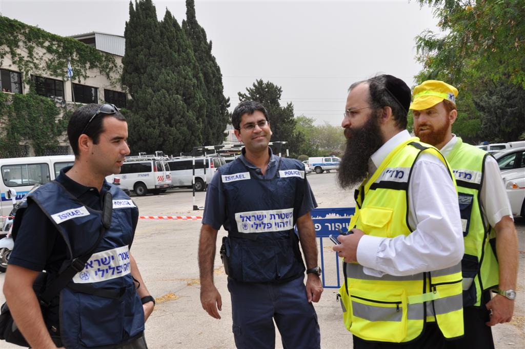 תיעוד מיוחד: חרדים ב"נקודת מפנה"
