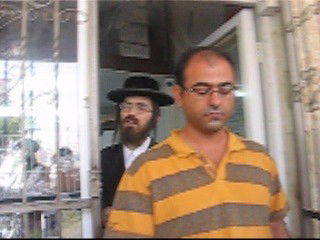 בית-שמש: חרדים התעמתו עם פקחי מס הכנסה