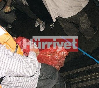 הזוועה: עיתון טורקי מתגאה בלוחמי השייטת המדממים