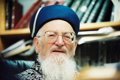 הרב מרדכי אליהו