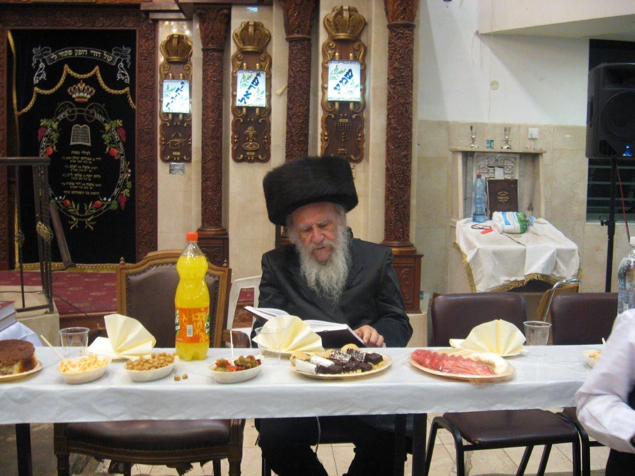 צפו בתמונות: אירוסין בחצרות קאליב - טשעבא