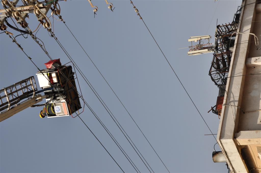 תל-אביב: שריפת ענק פרצה בבניין, הלכודים נמלטו