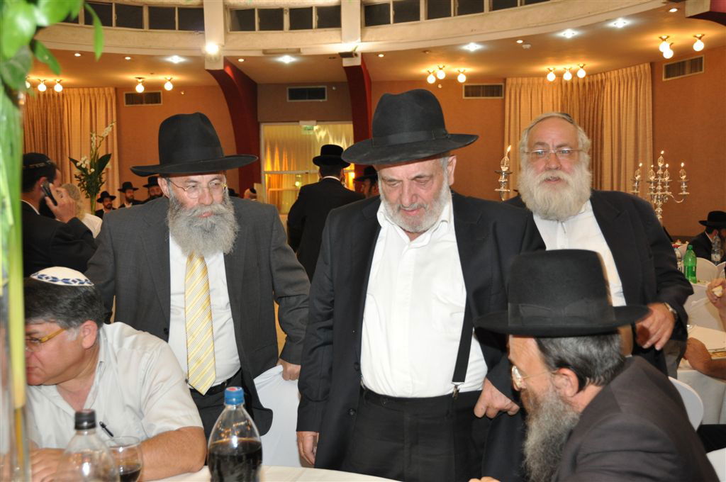 תמונות ראשונות: איפה יוסל´ה? בשמחת יו"ר זק"א