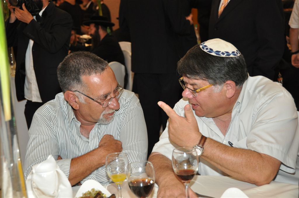 תמונות ראשונות: איפה יוסל´ה? בשמחת יו"ר זק"א