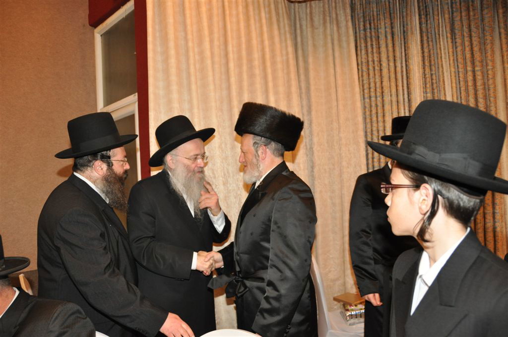 תמונות ראשונות: איפה יוסל´ה? בשמחת יו"ר זק"א