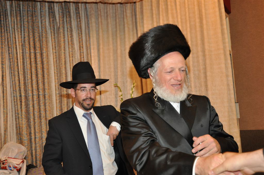 תמונות ראשונות: איפה יוסל´ה? בשמחת יו"ר זק"א