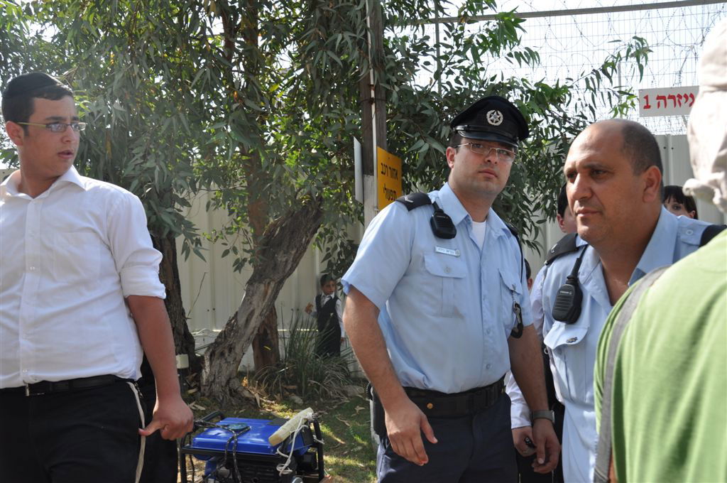 ערב שבת, מעשיהו: הילדים זעקו "גוט שבת, אבא". צפו