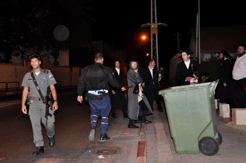 הפגנות מסביב לשעון: יפו סוערת - מעכשיו גם בלילה