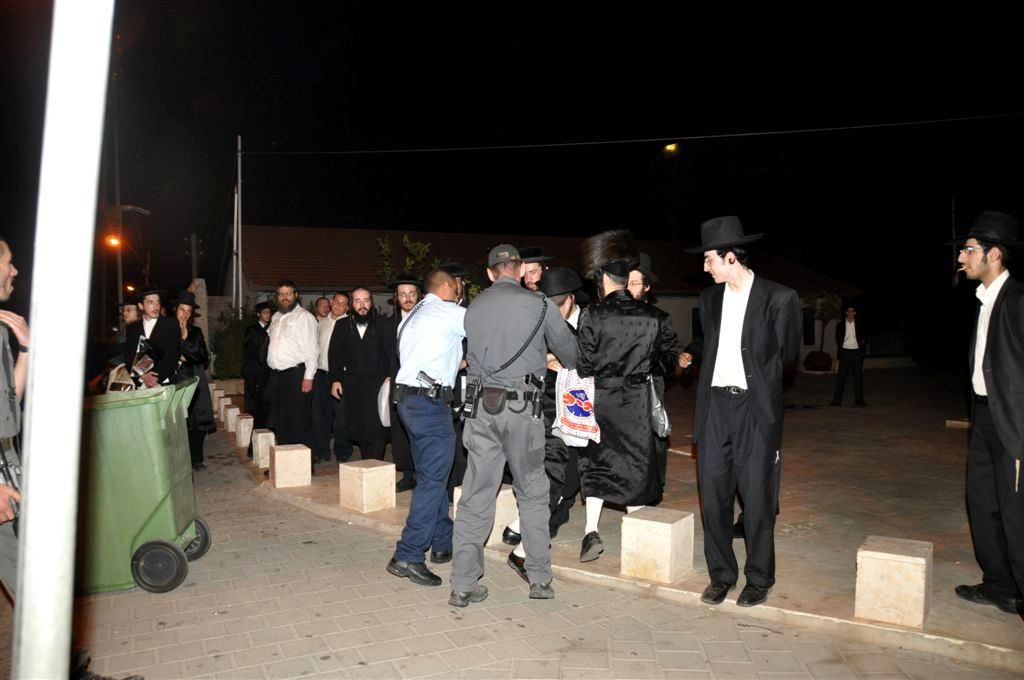 הפגנות מסביב לשעון: יפו סוערת - מעכשיו גם בלילה