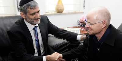 אלי ישי עם נועם שליט. מצטרף למוחים (פלאש 90)