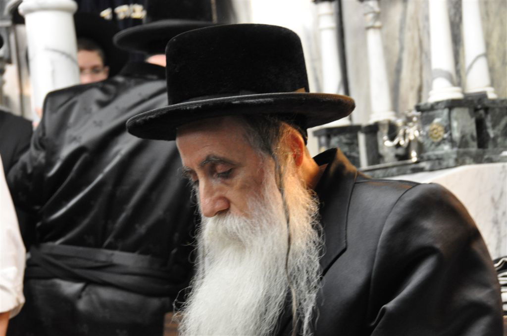 בני-ברק: אלפים ליוו את הרבנית משומרי אמונים