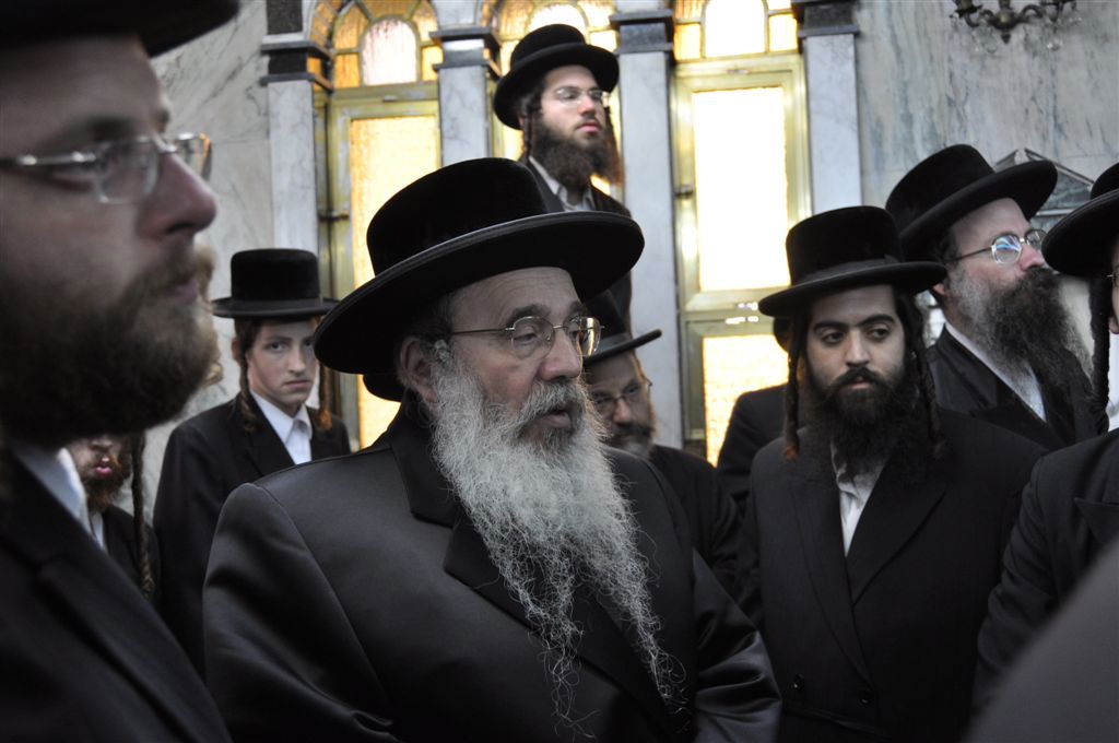 בני-ברק: אלפים ליוו את הרבנית משומרי אמונים