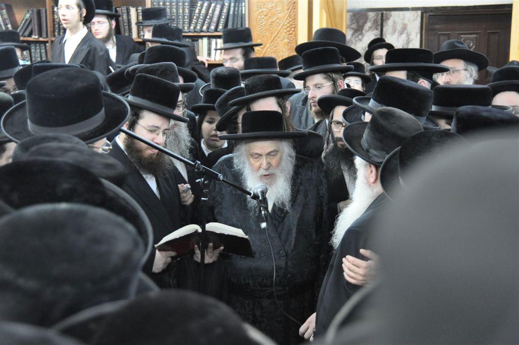 בני-ברק: אלפים ליוו את הרבנית משומרי אמונים