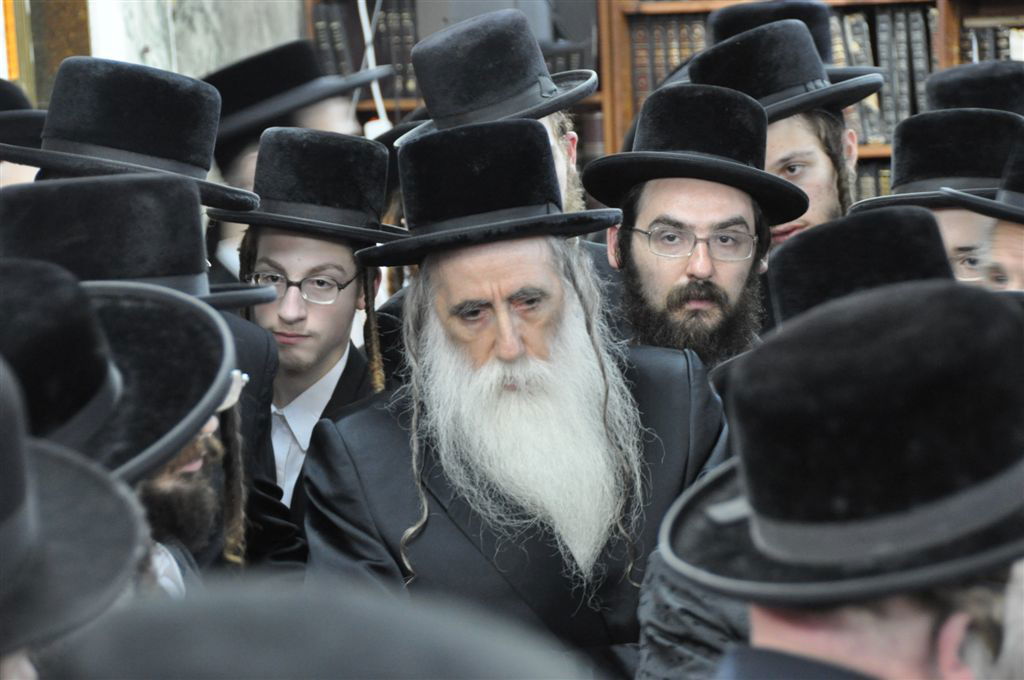 בני-ברק: אלפים ליוו את הרבנית משומרי אמונים