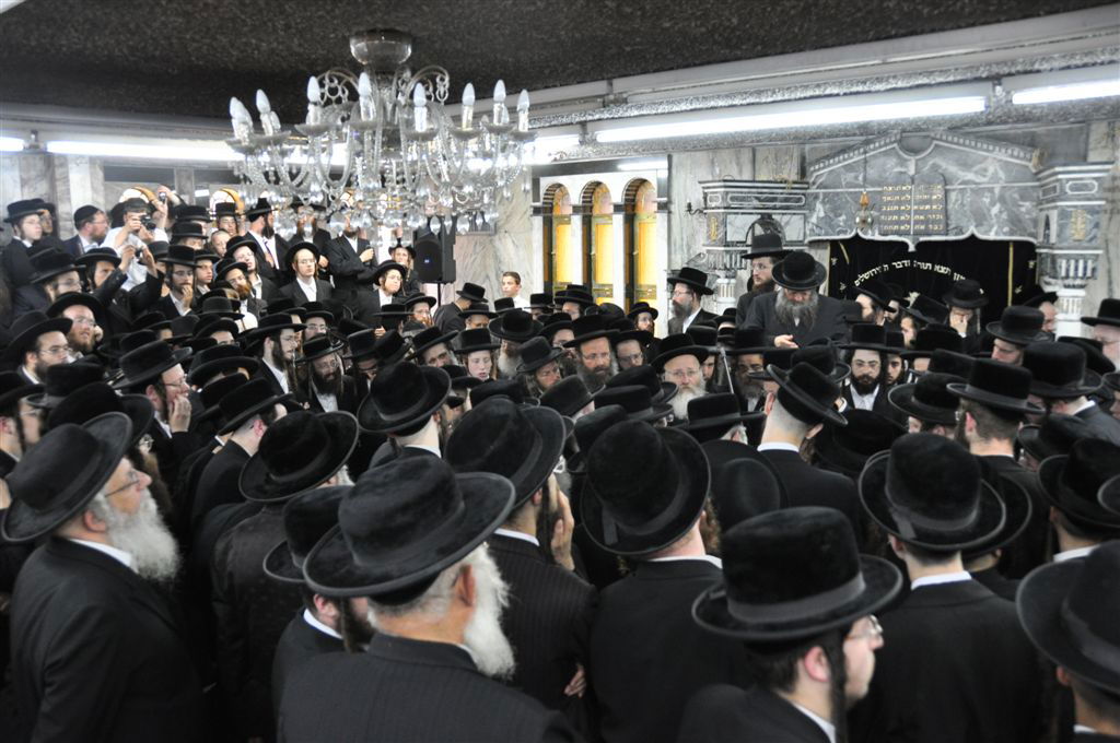 בני-ברק: אלפים ליוו את הרבנית משומרי אמונים