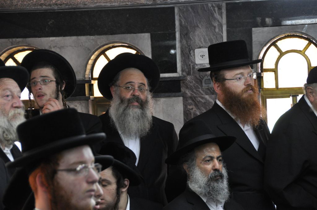 בני-ברק: אלפים ליוו את הרבנית משומרי אמונים