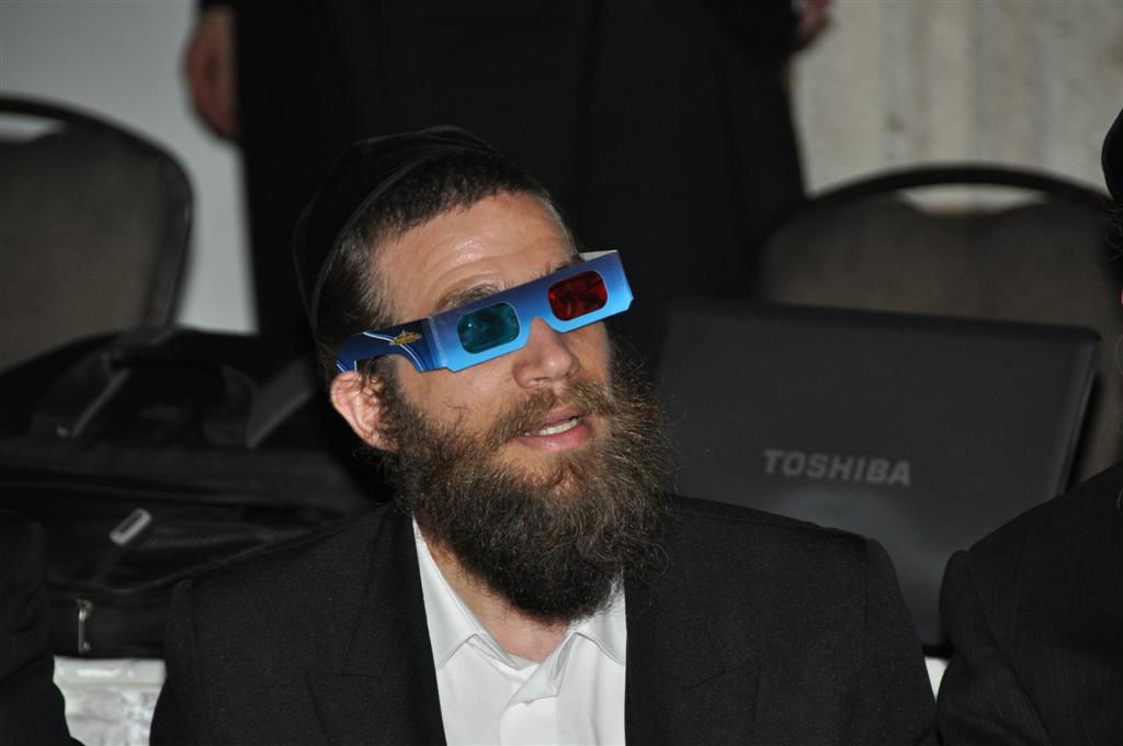 משקפי התלת-מימד הגיעו לכנס ´פרוג´