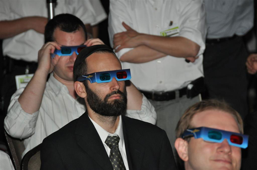 משקפי התלת-מימד הגיעו לכנס ´פרוג´