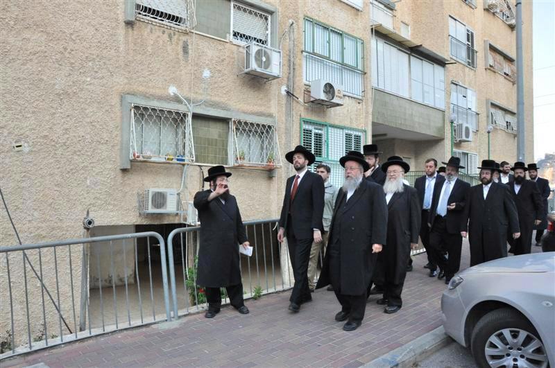 תמונות: השר אריאל אטיאס אצל האדמו"ר מסערט ויז´ניץ