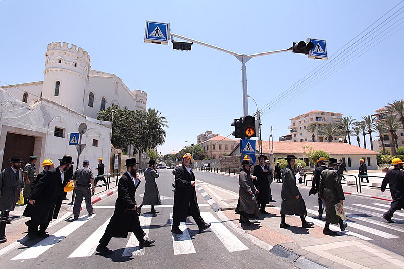 לראשונה: המפגינים הגיעו מצויידים בקסדות החדשות