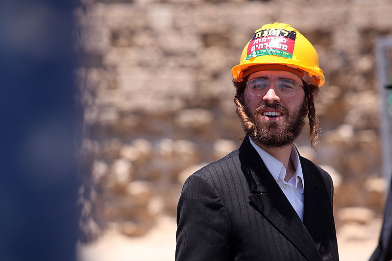 לראשונה: המפגינים הגיעו מצויידים בקסדות החדשות