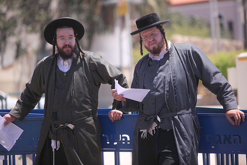 לראשונה: המפגינים הגיעו מצויידים בקסדות החדשות