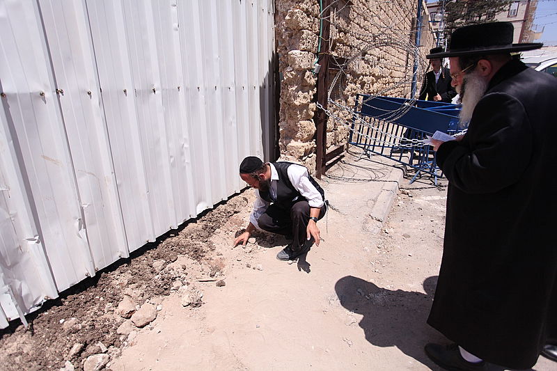 לראשונה: המפגינים הגיעו מצויידים בקסדות החדשות