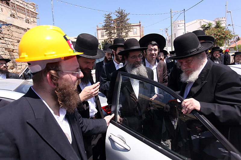 לראשונה: המפגינים הגיעו מצויידים בקסדות החדשות