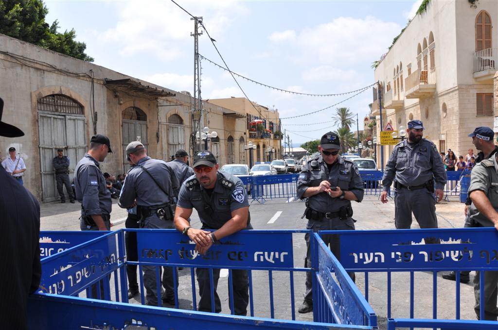 חיזוק מפתיע: הגר"ח הגיע למחות נגד החפירות ביפו