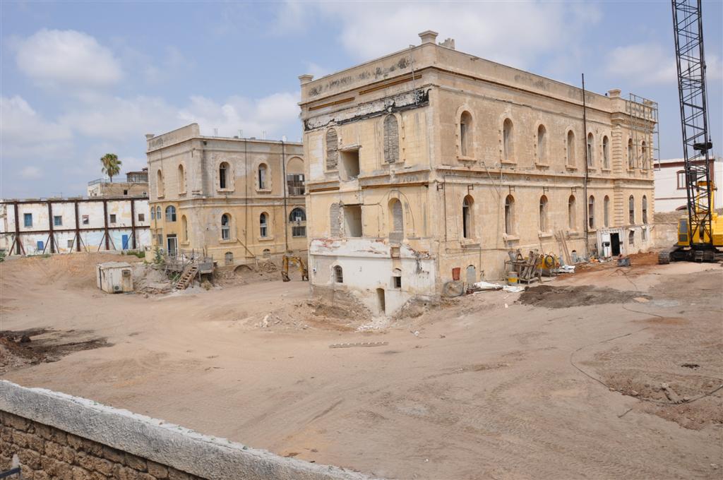 חיזוק מפתיע: הגר"ח הגיע למחות נגד החפירות ביפו