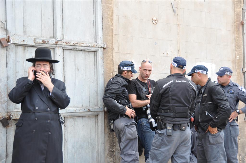 חיזוק מפתיע: הגר"ח הגיע למחות נגד החפירות ביפו