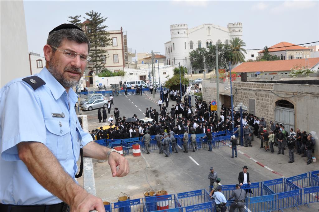 חיזוק מפתיע: הגר"ח הגיע למחות נגד החפירות ביפו