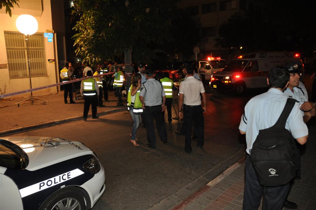 שני צעירים חרדים נהרגו אמש מיריות בתל-אביב