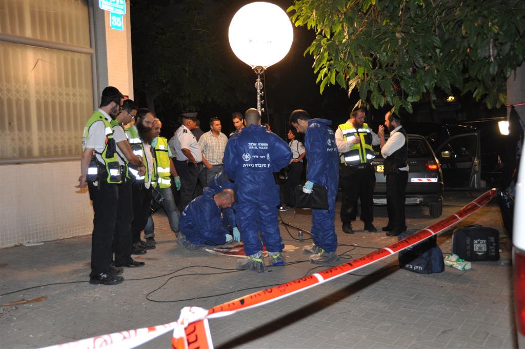 שני צעירים חרדים נהרגו אמש מיריות בתל-אביב
