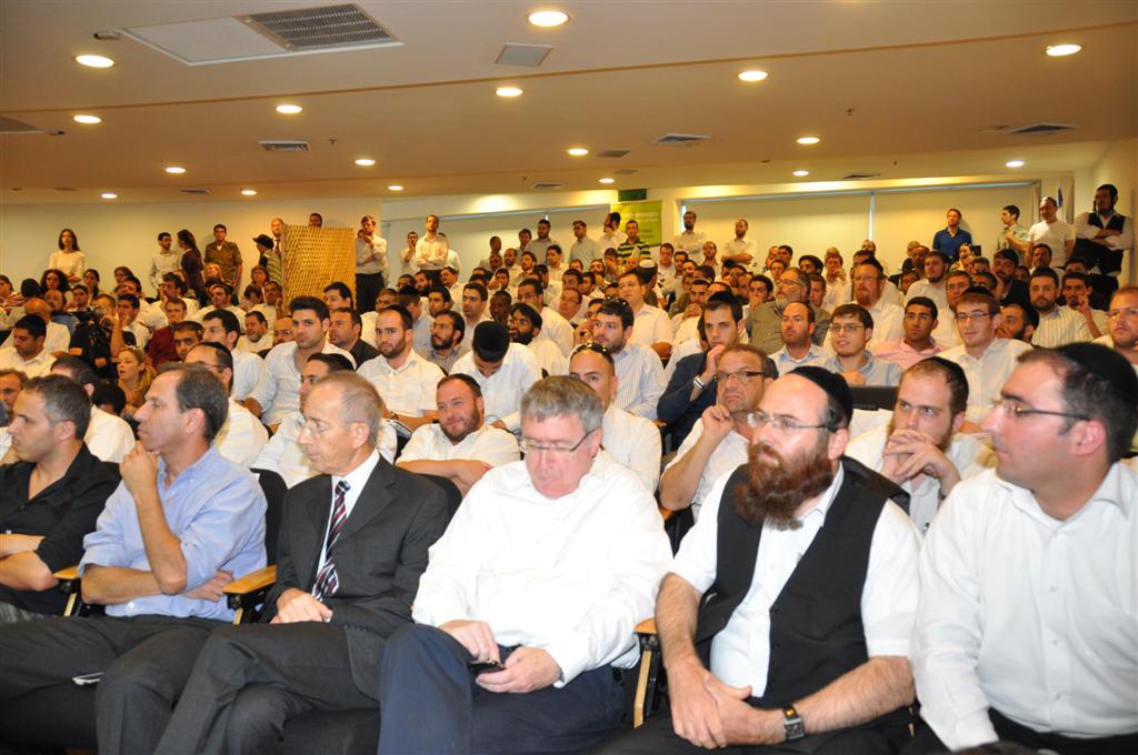 דרעי: "אמרתי שאני חוזר. באיזה מסגרת? השם יודע"