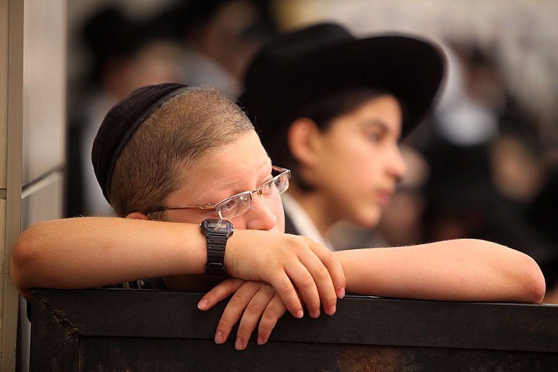 אלפי בחורי-ישיבות ספרדים התכנסו; מורינו נשא דברים