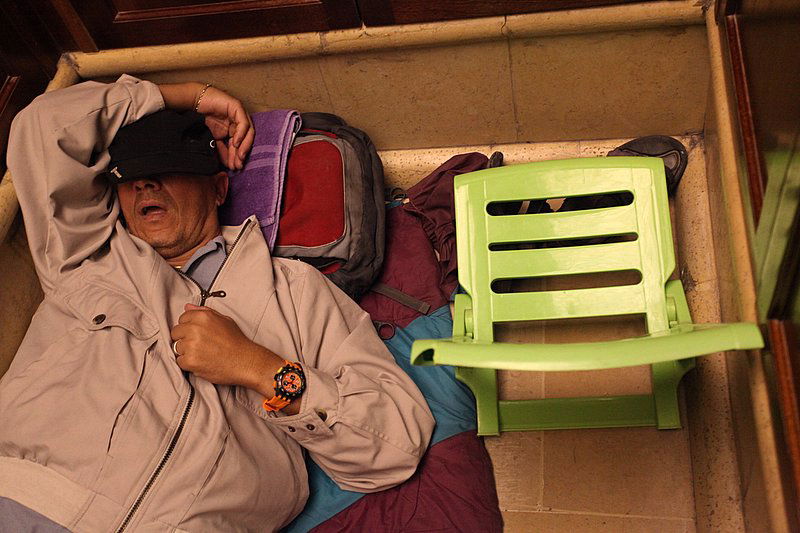 "דַּרְכֵי צִיּוֹן אֲבֵלוֹת": רבבות התאבלו על החורבן בכותל